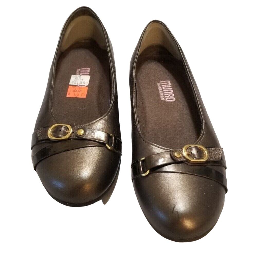 MUNRO American Dress, Casual, Career, Bronze Leather Strap Buckle Flats Size 8 M